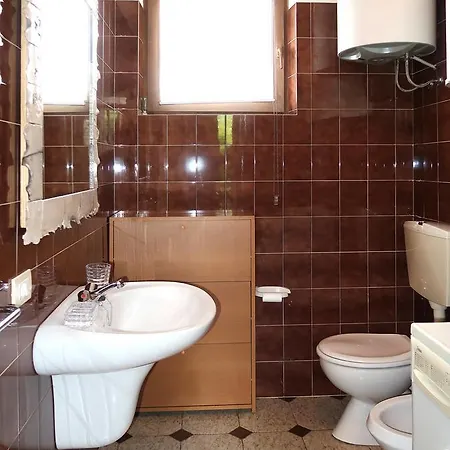 Casa Cinzia 199s *