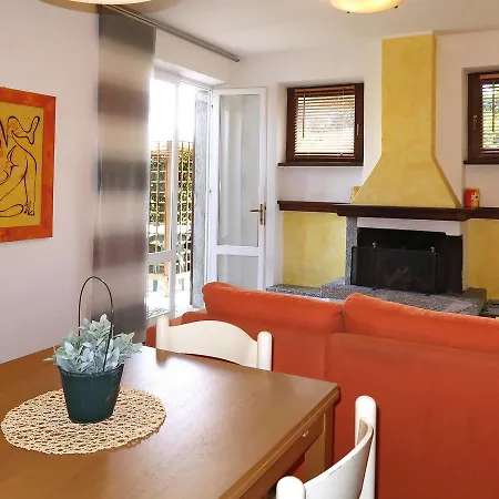 Holiday home Casa Cinzia 199s *