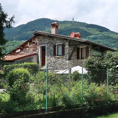 Holiday home Casa Cinzia 199s *