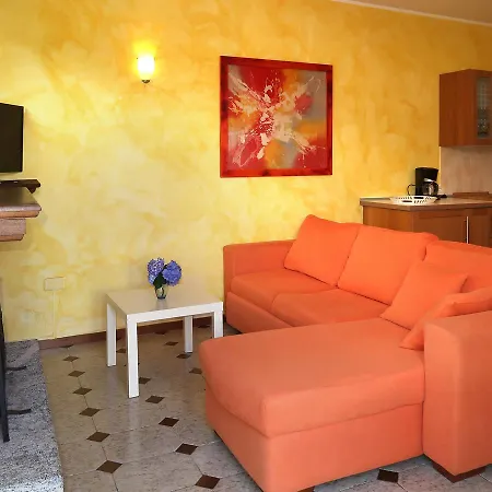Casa Cinzia 199s